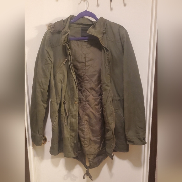 Forever21, Large, green, jacket, with hood. - Picture 2 of 4